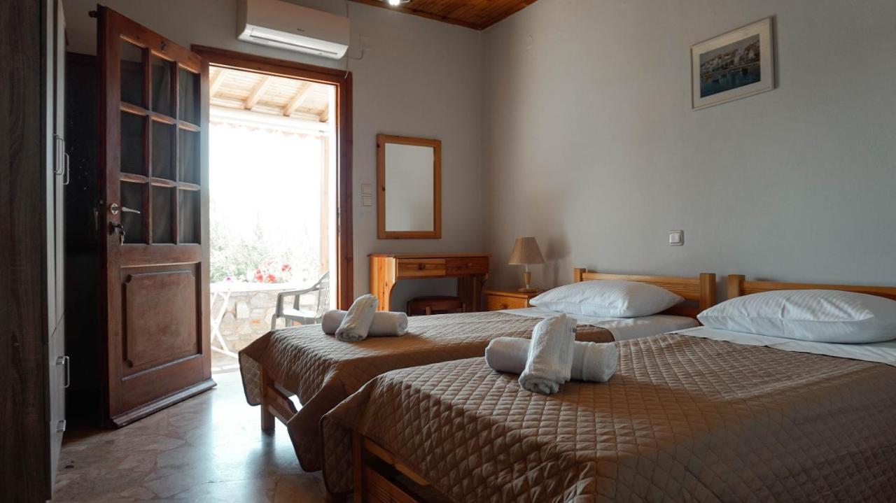 Soula Rooms Kini Buitenkant foto