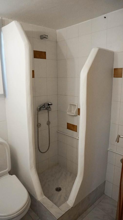 Soula Rooms Kini Buitenkant foto