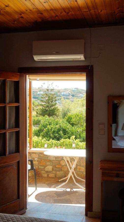 Soula Rooms Kini Buitenkant foto